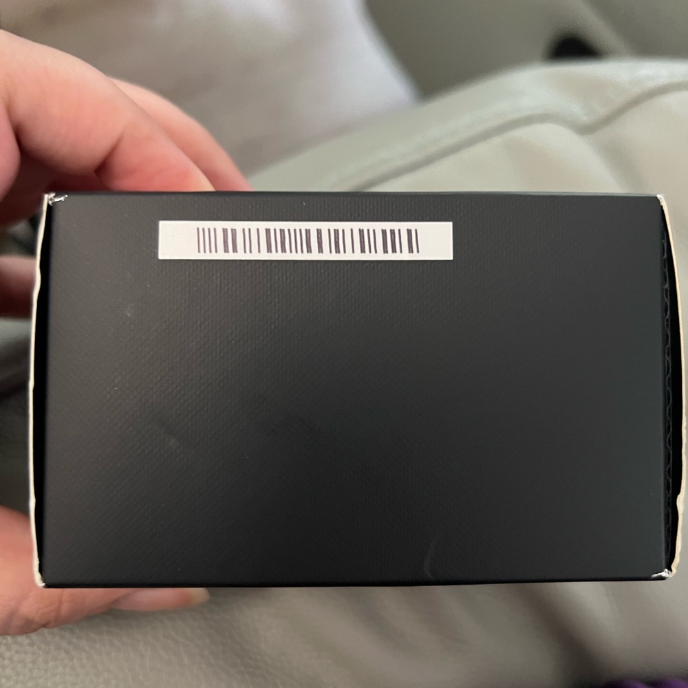 Yves Saint Laurent Black Box Packaging - Picture 4 of 12